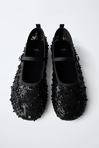 BUCKLE BALLET FLATS WITH PEARLS