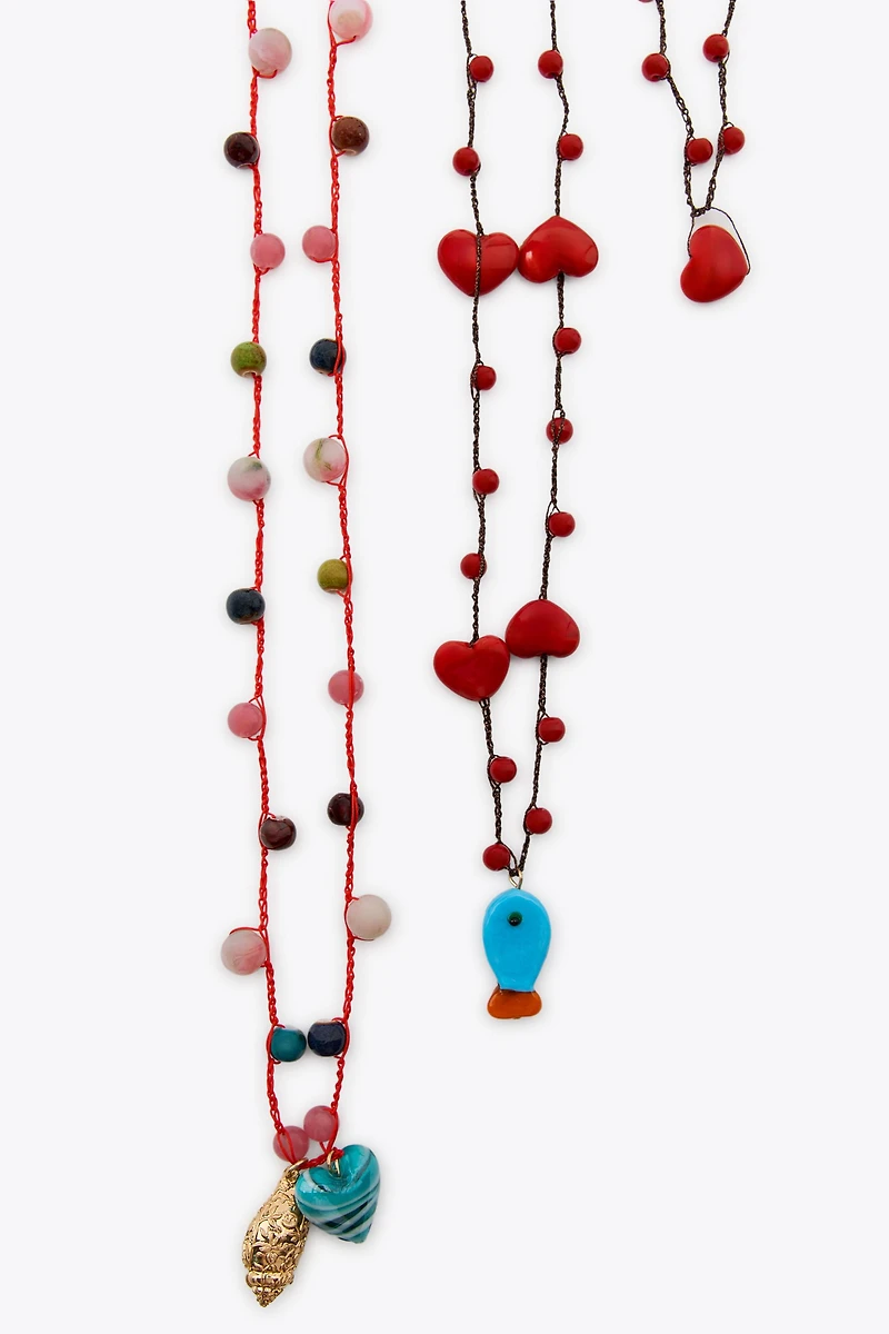LOT DE 3 COLLIERS CORDONS COEURS CHARMS