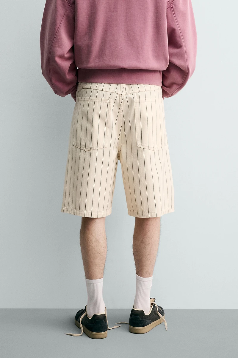 PINSTRIPE BAGGY FIT SHORTS