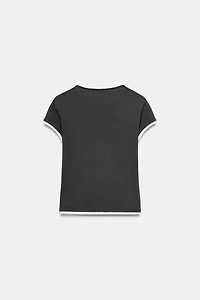 CONTRAST PIPING T-SHIRT