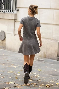 SHORT SLEEVE WOOL TOP