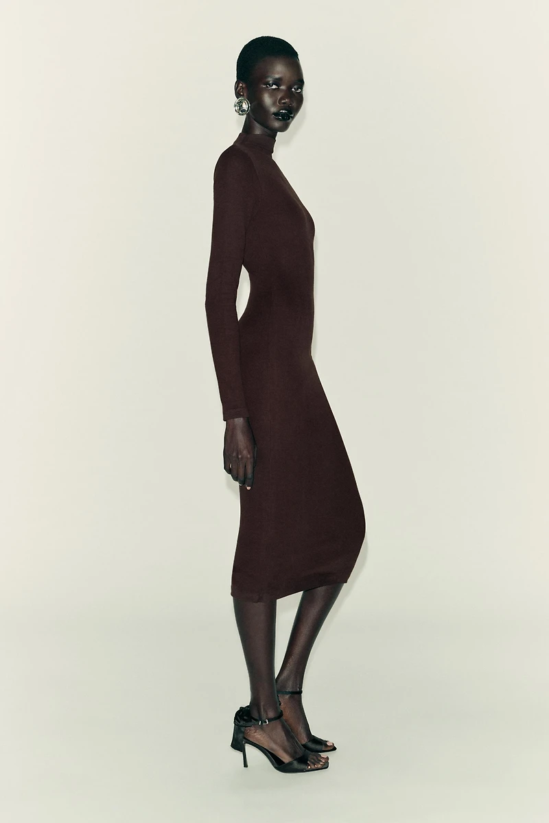 ROBE MI-LONGUE CÔTELÉE