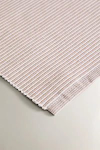 NEEDLECORD PLACEMAT