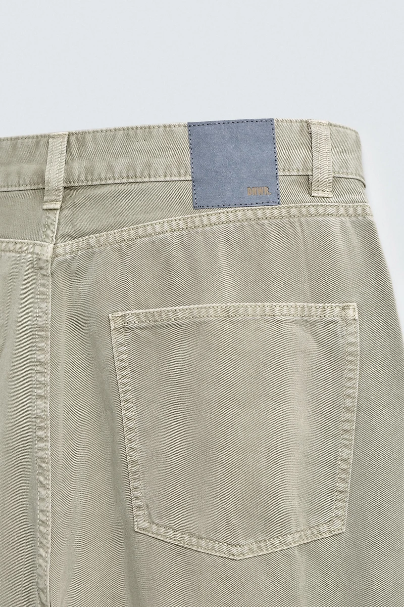 BAGGY FIT JEANS