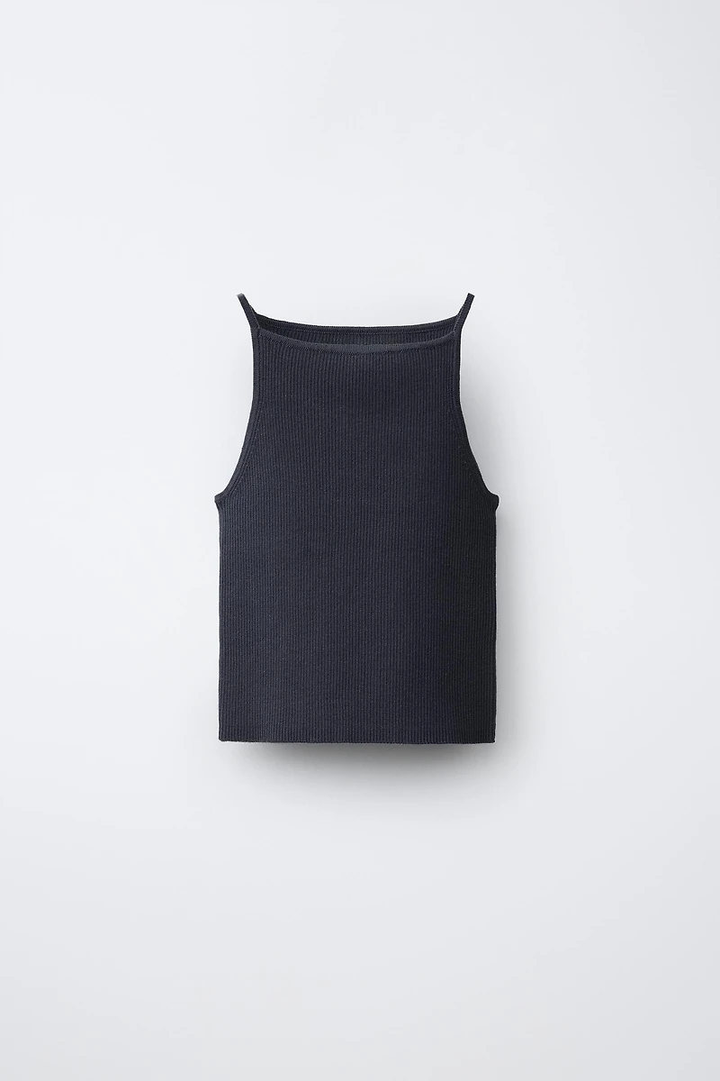 RIBBED KNIT TOP