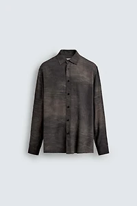 FLUID WASHED EFFECT PRINT SHIRT