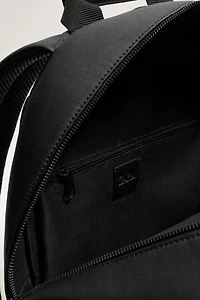 TEXTURED BACKPACK