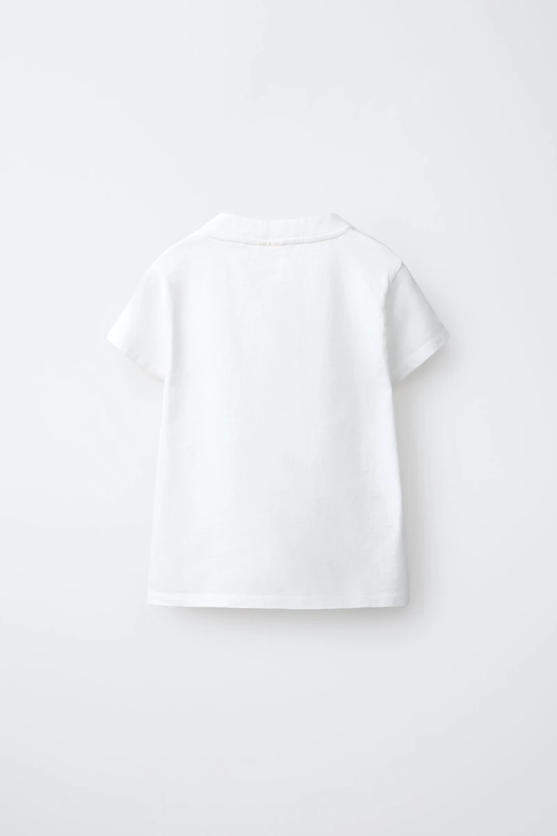 T-SHIRT À COL MAO ET BRANDEBOURGS