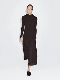 Long pleated stretch dress