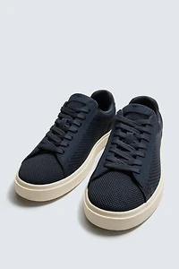 MESH SNEAKERS