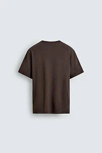 T-SHIRT À INSCRIPTION BRODÉE
