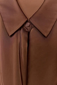 FLOWY SATIN EFFECT SHIRT