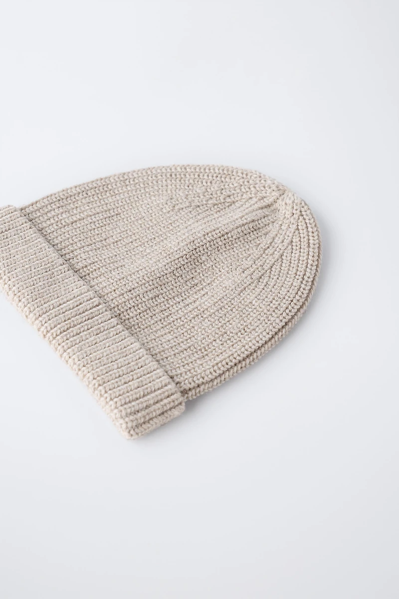 PEARL KNIT HAT