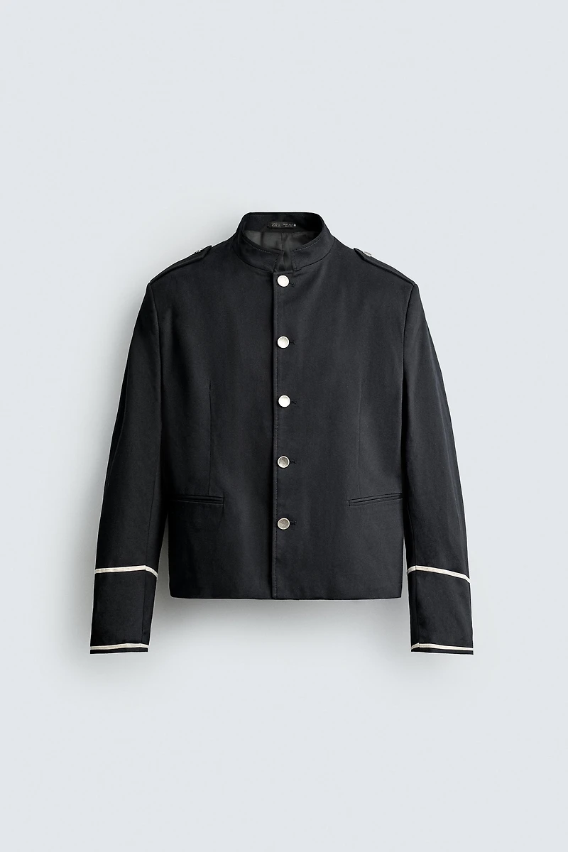 CONTRAST CROPPED FIT JACKET