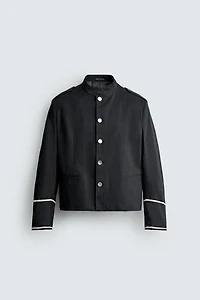 CONTRAST CROPPED FIT JACKET