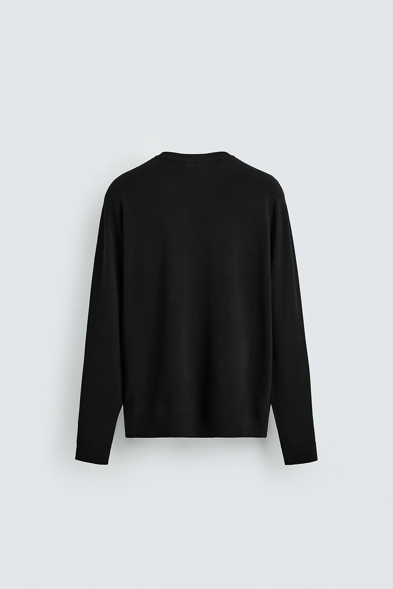 REGULAR FIT TEXTURED KNIT SWEATER