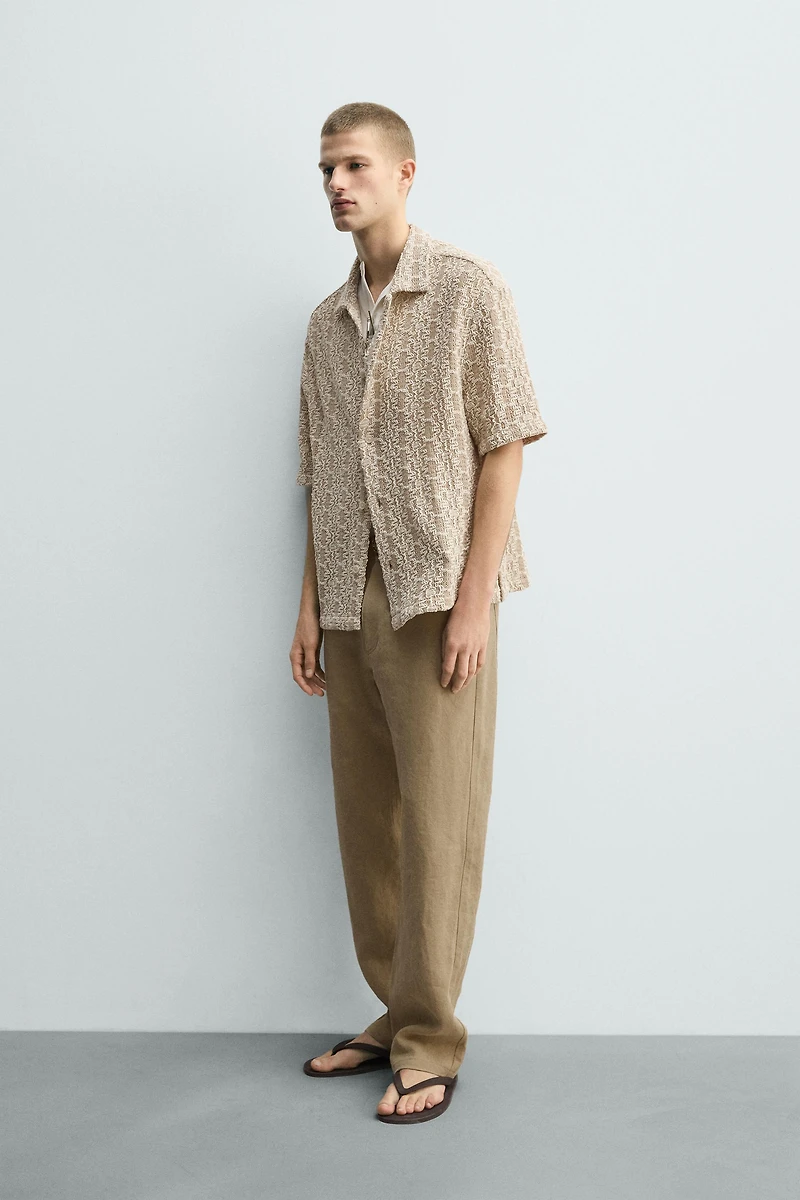 CHEMISE STRUCTURÉE EN CROCHET