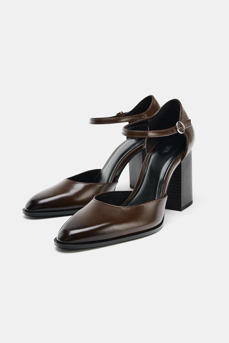 BLOCK HEEL MARY JANES