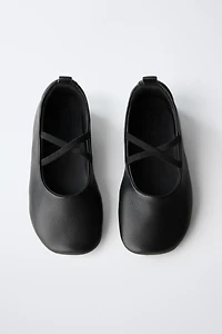 BALLERINES EN CUIR