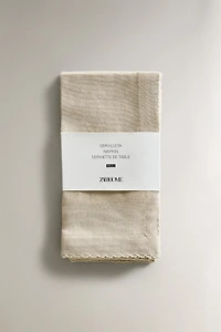 SCALLOPED PLAIN NAPKINS (PACK OF 2)