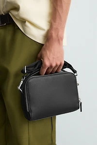 TEXTURED CROSSBODY BAG