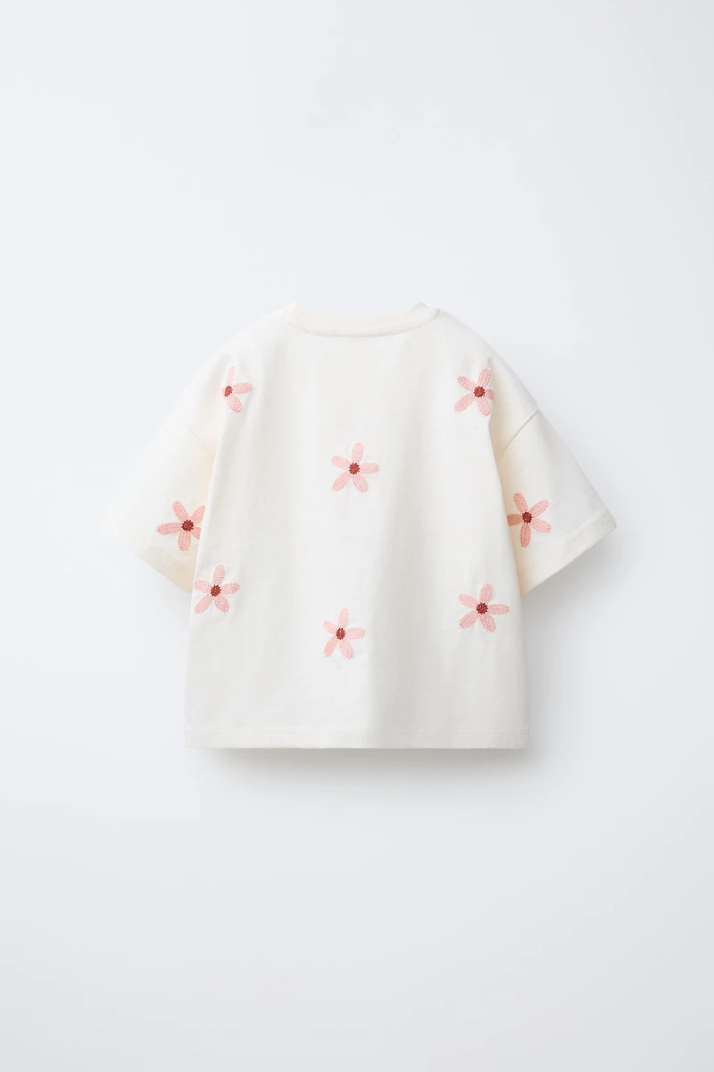 EMBROIDERED FLORAL T-SHIRT