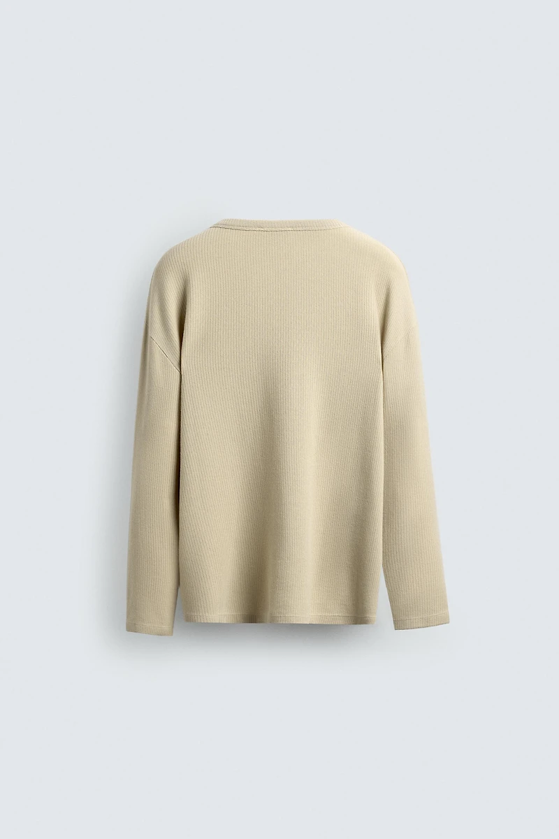 TEXTURED POLO T-SHIRT