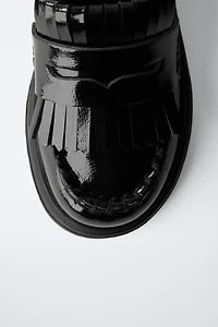DETAIL LOAFERS