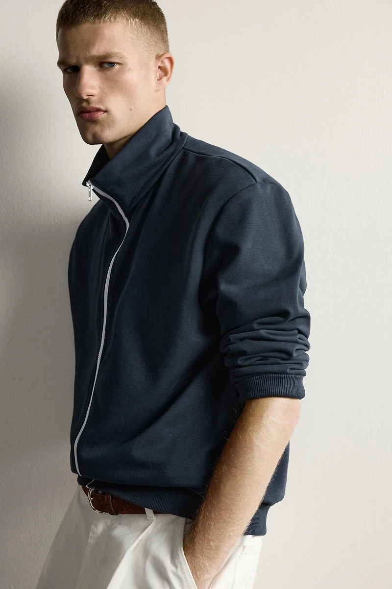 RELAXED FIT CONTRAST ZIP SWEATSHIRT