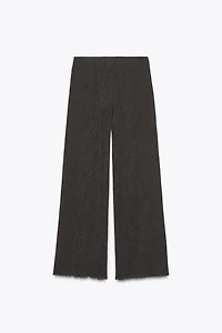 TEXTURED WIDE LEG PANTS