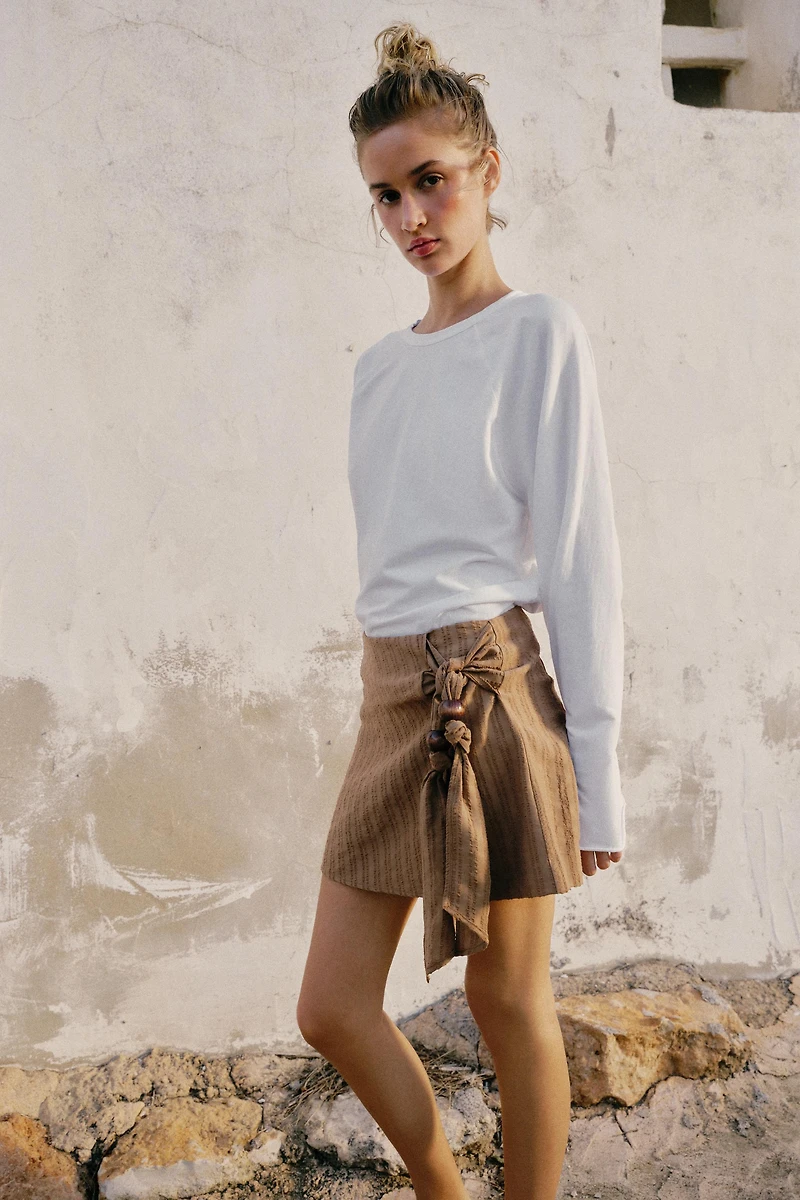 BEADED KNOTTED SKORT