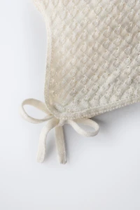BONNET EN MAILLE TEXTURÉ
