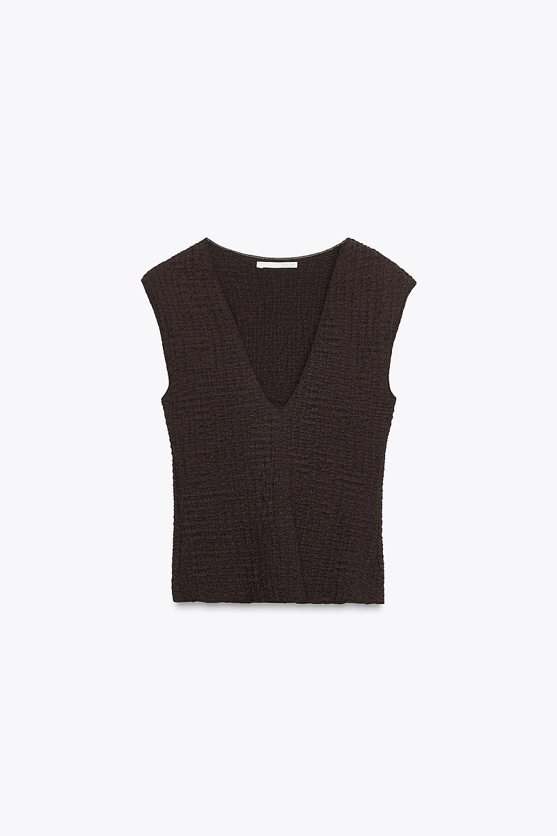 TEXTURED TOP