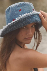EMBROIDERED HEART DENIM BUCKET HAT