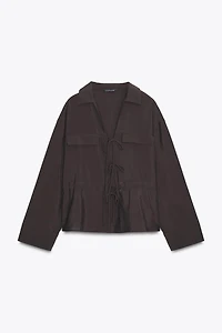 CHEMISE À LACETS