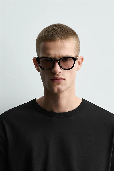 ROUND SUNGLASSES