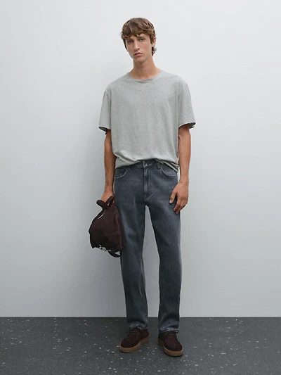 Tapered fit jeans