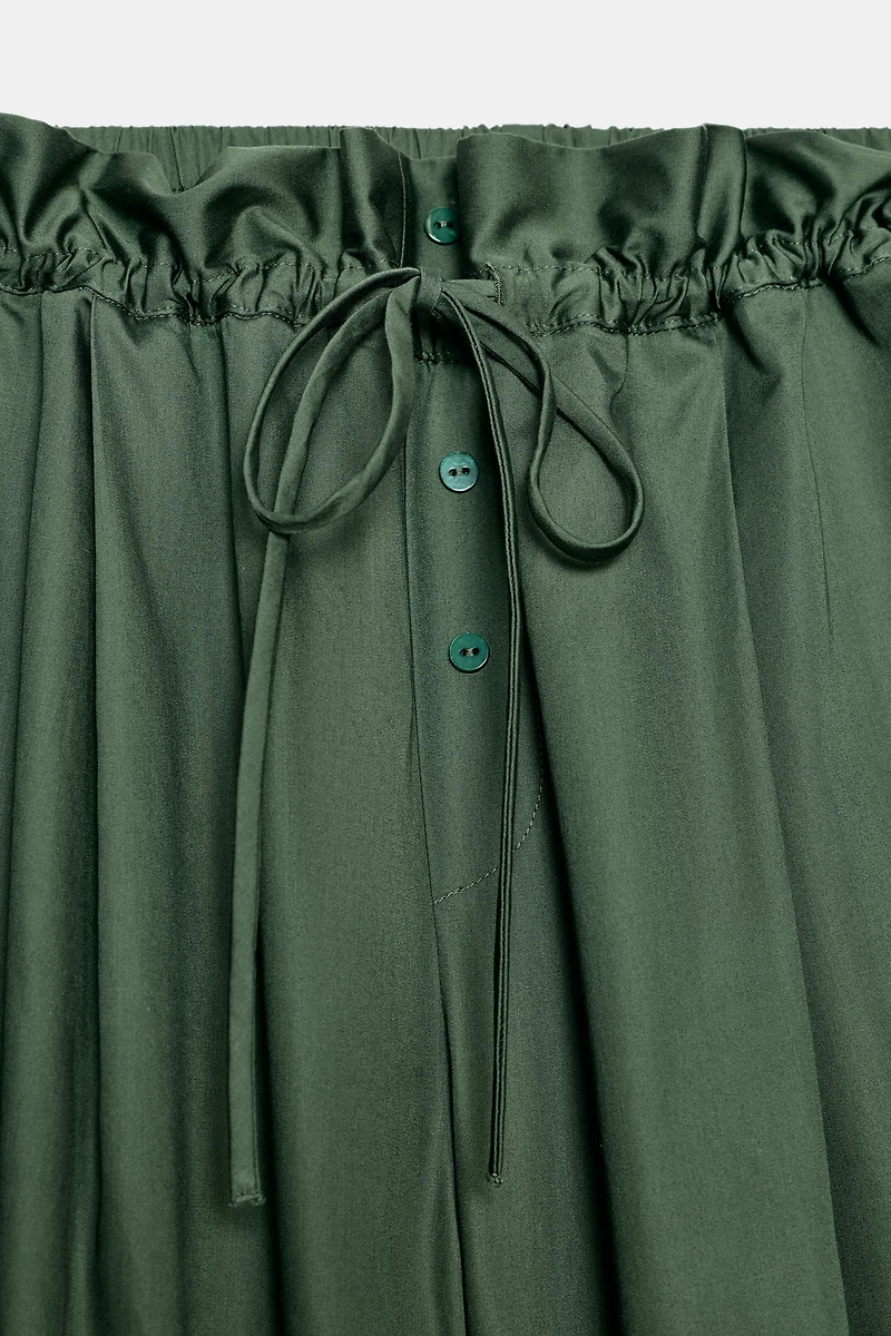 PANTALON EN POPELINE À CONTRASTE