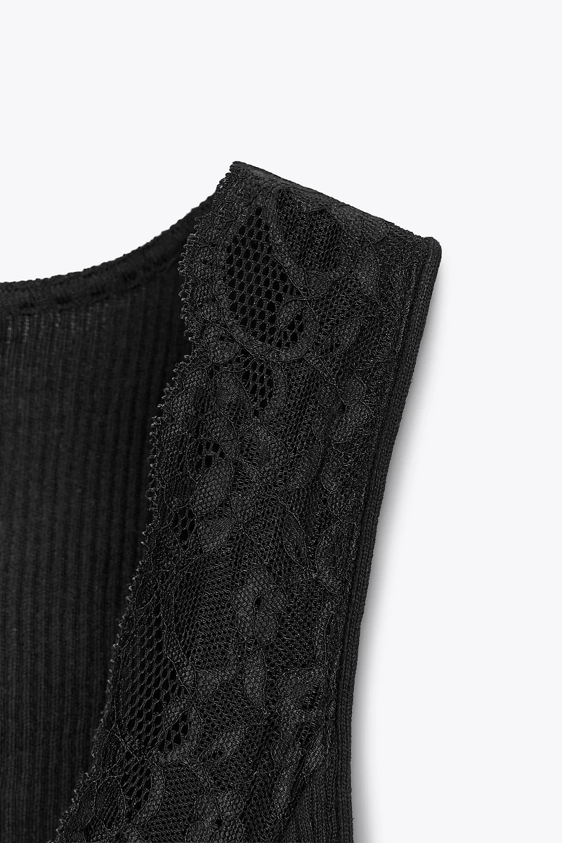 RIBBED LACE T-SHIRT