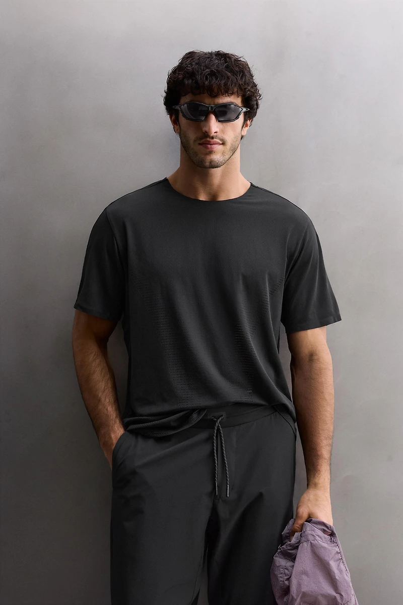 PERFORATED TECHNICAL T-SHIRT