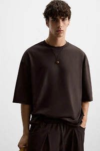 OVERSIZED FIT T-SHIRT
