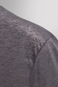 LIGHTWEIGHT RUNNING SHIRT