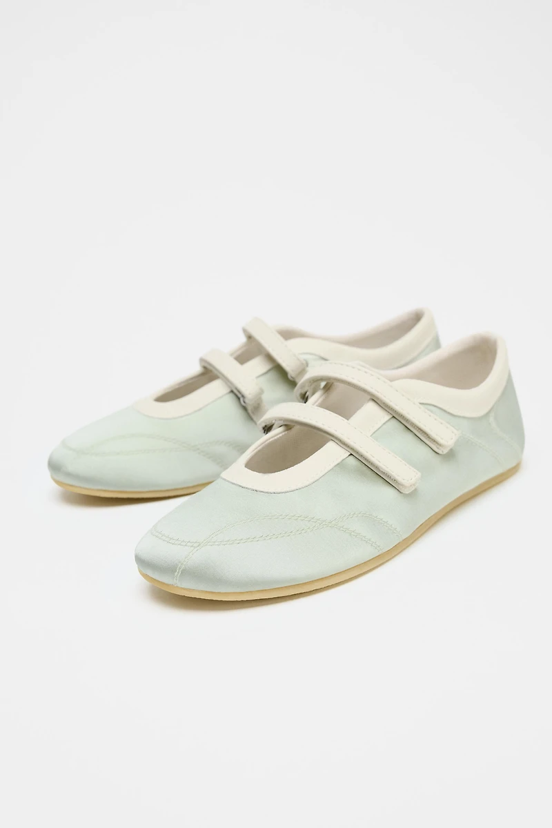 SATIN EFFECT STITCHED BALLET FLATS
