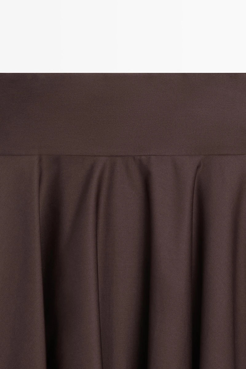 Flounce midi skirt with yoke detail