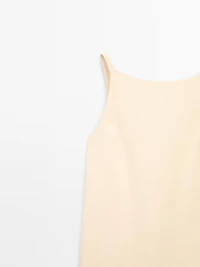 Short dress with back detail