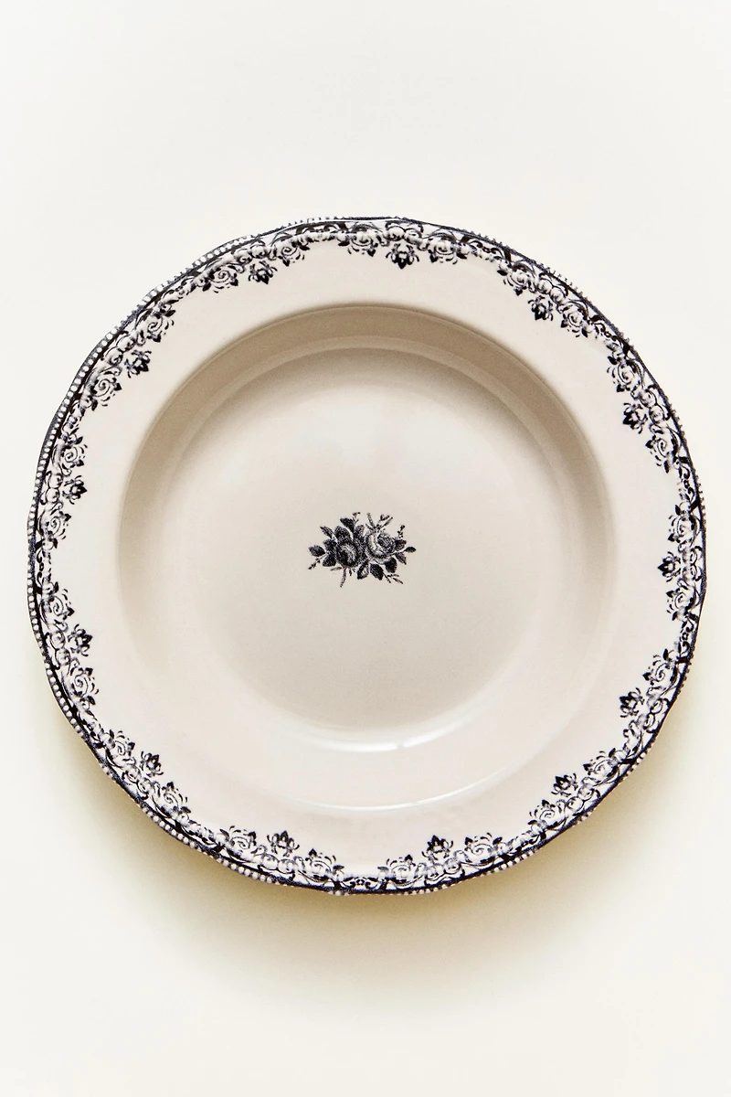 ASSIETTE CREUSE À MOTIF PLACÉ