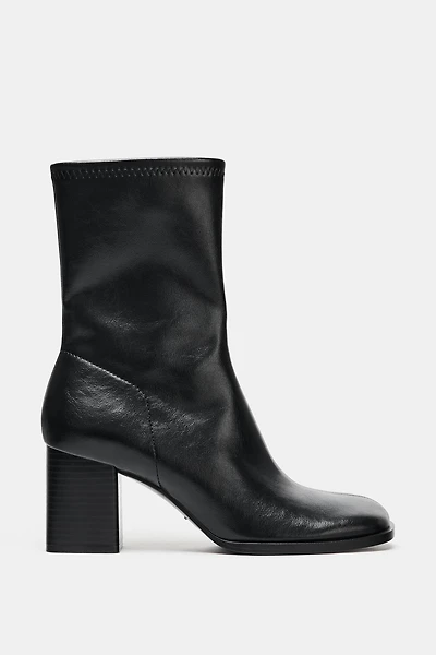 BLOCK HEEL ANKLE BOOTS