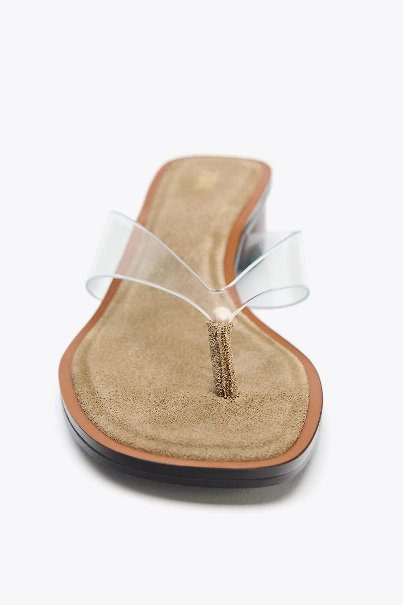 WIDE HEELED VINYL SANDALS