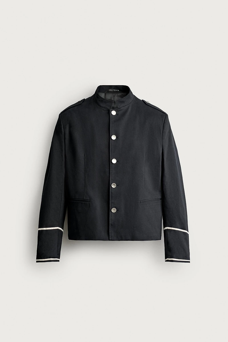 CONTRAST CROPPED FIT JACKET