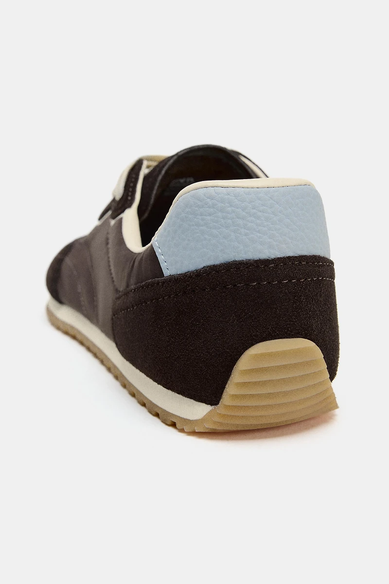 COMBINATION BAREFOOT SNEAKERS